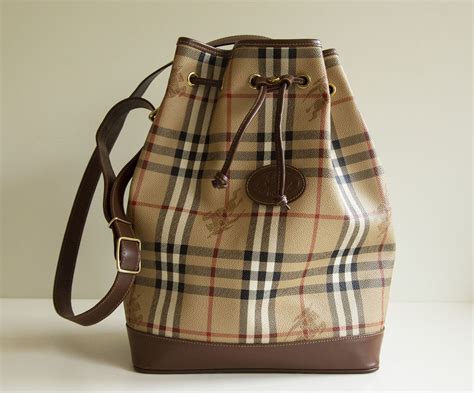 bolsos burberry antiguos|Vintage Burberry Handbags and Purses .